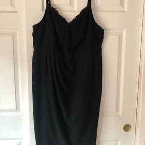 BloomChic Black Dress with Lace Accents